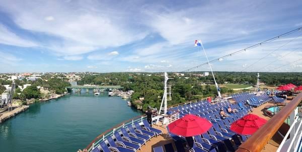 La Roman Cruise Port