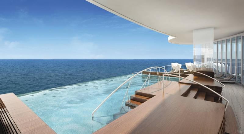Regent Explorer Infinity Pool