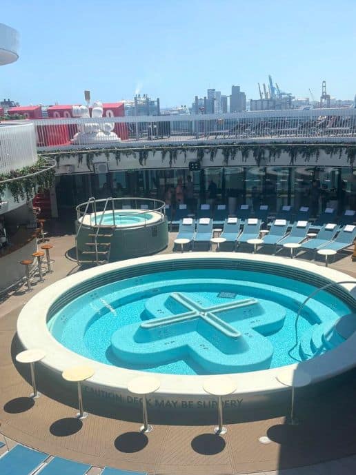 The Aquatic Club